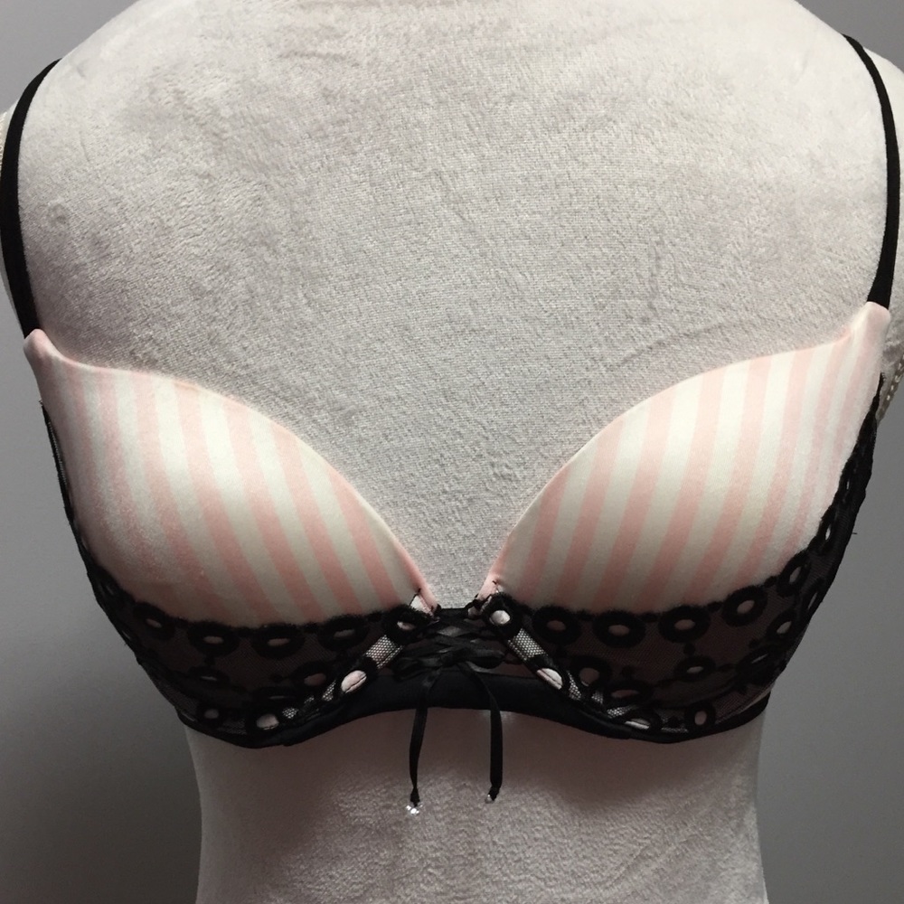LIKE NEW VS BRA